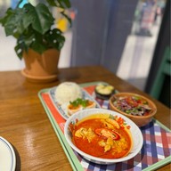 Ginger Farm Silom edge