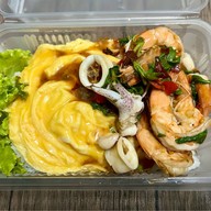 ข้าวไข่ข้น  & กุ้ง แซลมอนดองซีอิ๊ว
