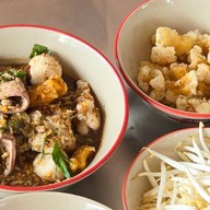 อร่อยตะโกน By แม่บอย สามวันสองคืน  วังหิน71