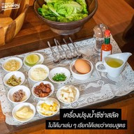 Chef's Bistro By Chef Aod