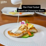 Chef's Bistro By Chef Aod