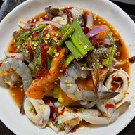 เมนูของร้าน เจริญแซ่บ พัทยา ยำ ส้มตำ อาหารอีสาน ซีฟู้ด พัทยา