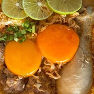 สปัญ คาเฟ่ ตลาดไท