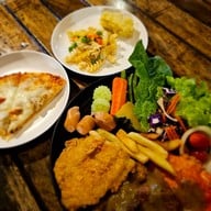 Retro Steak Cafe' บุฟเฟ่ต์ สเต็ก เชียงใหม่