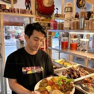 Retro Steak Cafe' บุฟเฟ่ต์ สเต็ก เชียงใหม่