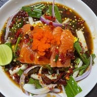 เมนูของร้าน เจริญแซ่บ พัทยา ยำ ส้มตำ อาหารอีสาน ซีฟู้ด พัทยา