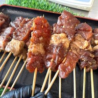 ปิ้งย่างหน้าหมี เ