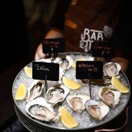 เมนูของร้าน Bar D. Mare Oyster & Wine Maison hotel Sukhumvit Soi 4