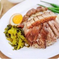 ร้านขาหมูแม่ศรีเจ้าเก่า