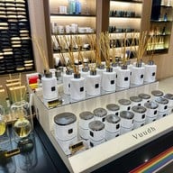 SCape by HARNN EmQuartier