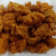 ไก่เขย่า หนัง ไก่ทอดปาปริก้า ข้าวไก่ทอด ชูโรส  หทัยราษฎร์