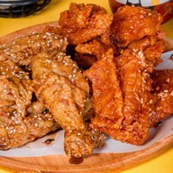 Changwon Fried Chicken ไก่ทอดเกาหลี - สาทร SATHON 11