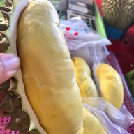 เจ๊แต๋ม ทุเรียนคัดพิเศษเกรดพรีเมียม นวนคร