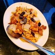 เมนูของร้าน สมบูรณ์โภชนา เซ็นทรัลเอ็มบาสซี่