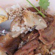 ขาหมูหินดาด .