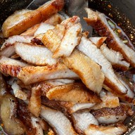 คอหมูย่าง