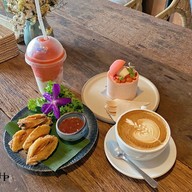 Baanrai I Talay Cafe Phuket