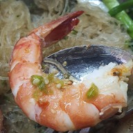 เมนูของร้าน สมศักดิ์ปูอบ ตลาดสดธนบุรี