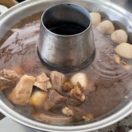 เมนูของร้าน ก๋วยเตี๋ยวเนื้อ นาย ต. รังสิต