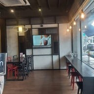 บรรยากาศ Waraporn Salapao สะพานกรุงธน