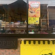 เครปบุฟเฟ่ต์ สาขากล้อมแกล้มนมสด (หน้าคอนโดเดอะนิชบางแค)