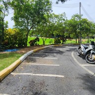 สวนสาธารณะหนองหม้อแกว