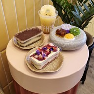 เมนูของร้าน ทิฟฟี่ สลัชชี่ เกาะเมืองอยุธยา