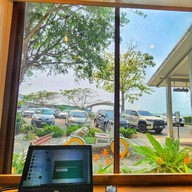 บรรยากาศ Inthanin Coffee อ่างศิลา