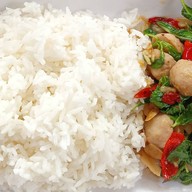 ร้านขวัญอาหารจานเดียว..ก๋วยเตี๋ยว .ข้าวเหนียวหมู