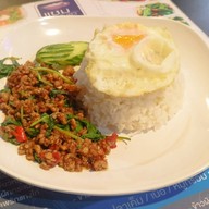 แซม ข้าวต้มชิว โต้รุ่ง นครทอง