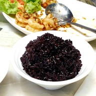 ลูกไก่ทอง ดิเอ็มควอเทียร์