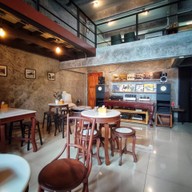 บรรยากาศ โรงกาแฟเกาะพะงัน