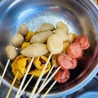 ร้านป้านิด ลูกชิ้นยืนกิน