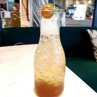 ลูกไก่ทอง ดิเอ็มควอเทียร์