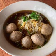 ก๋วยเตี๋ยว นำชัย อ่าวนาง ฮาลาลฟู้ด อ่าวนาง กระบี่