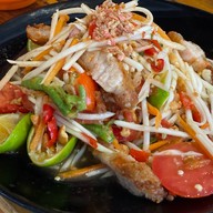 เมนูของร้าน ส้มตำ อีปอบ นมโต