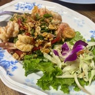 เมนูของร้าน ครัวน้องเฟิร์น