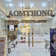 Dr.aomthong Clinic The Walk เกษตรนวมินทร์