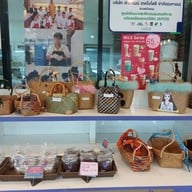 บรรยากาศ 60 Plus Bakery & Cafe