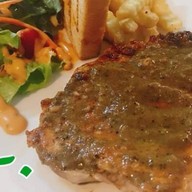 Issara Steak House เมืองทองธานี