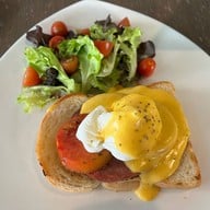 เมนูของร้าน YOLK