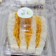 กาแฟ ลองเบิ่ง - บ้านฟ้า  คลอง6