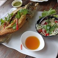 เมนูของร้าน The Three Little Pigs ท่าตลาด