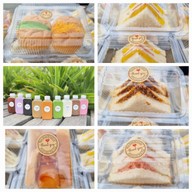 กาแฟ ลองเบิ่ง - บ้านฟ้า  คลอง6