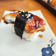 Mana sushi