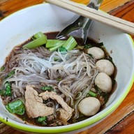 ก๋วยเตี๋ยวเรือตายาย