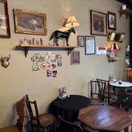 A Pink Rabbit + Bob ทรงวาด (อีกา)