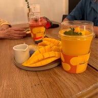 เมนูของร้าน Make Me Mango ท่าเตียน