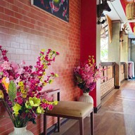 Chiangmai Lanna Modern Loft Hotel