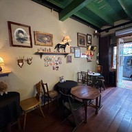 A Pink Rabbit + Bob ทรงวาด (อีกา)